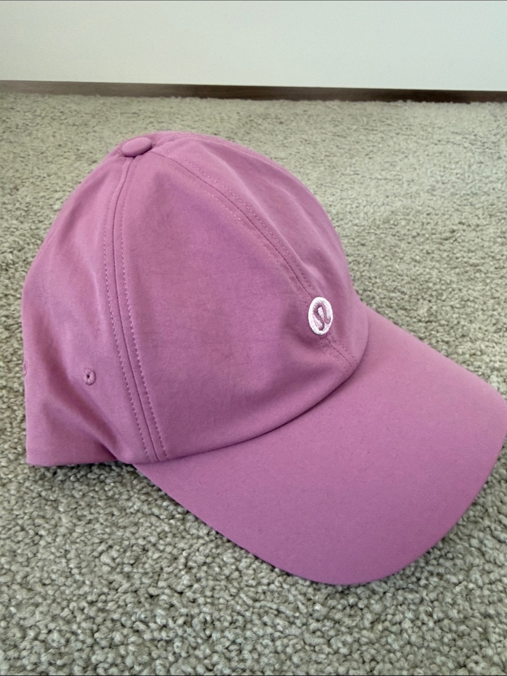 lululemon athletica Women’s Classic ball cap - Picture 3 of 4